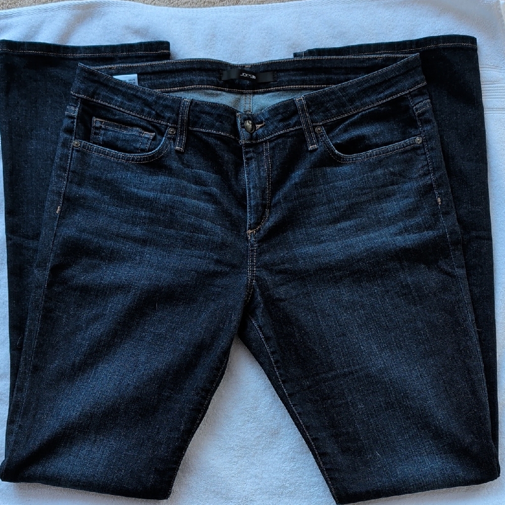 Joe's Mid -rise Skinny Bootcut jeans 32 adore